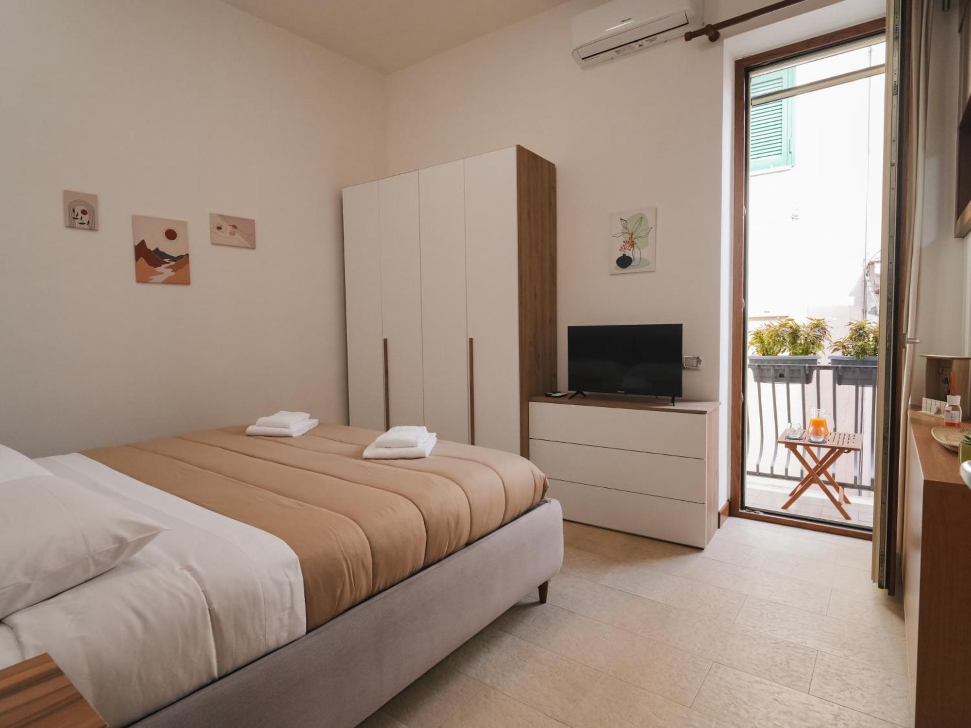 Hotel Da Sara Pozzuoli Esterno foto